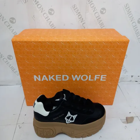 BOXED PAIR OF NAKED WOLFE WARRIOR BLACK RAISED TRAINERS UK 3