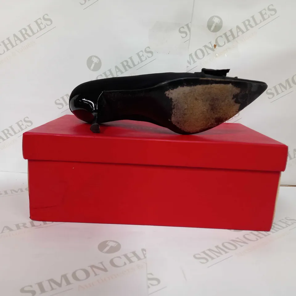 MIU MIU VERO CUOID IN BLACK - EUN 38