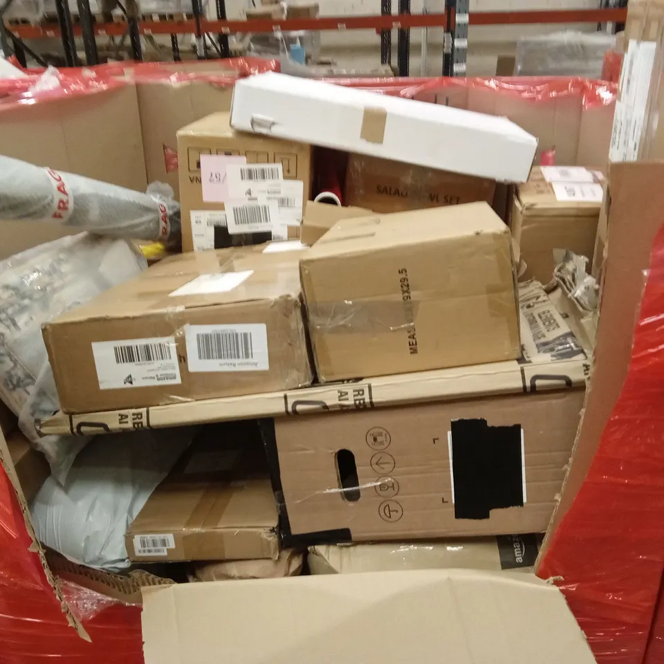 PALLET OF ASSORTED HOUSEHOLD GOODS AND PRODUCTS TO INCLUDE; LARGE OUTDOOR PLANTER, OUTDOOR FURNITURE, FLATPACK FURNITURE, LUGGAGE BAG ETC