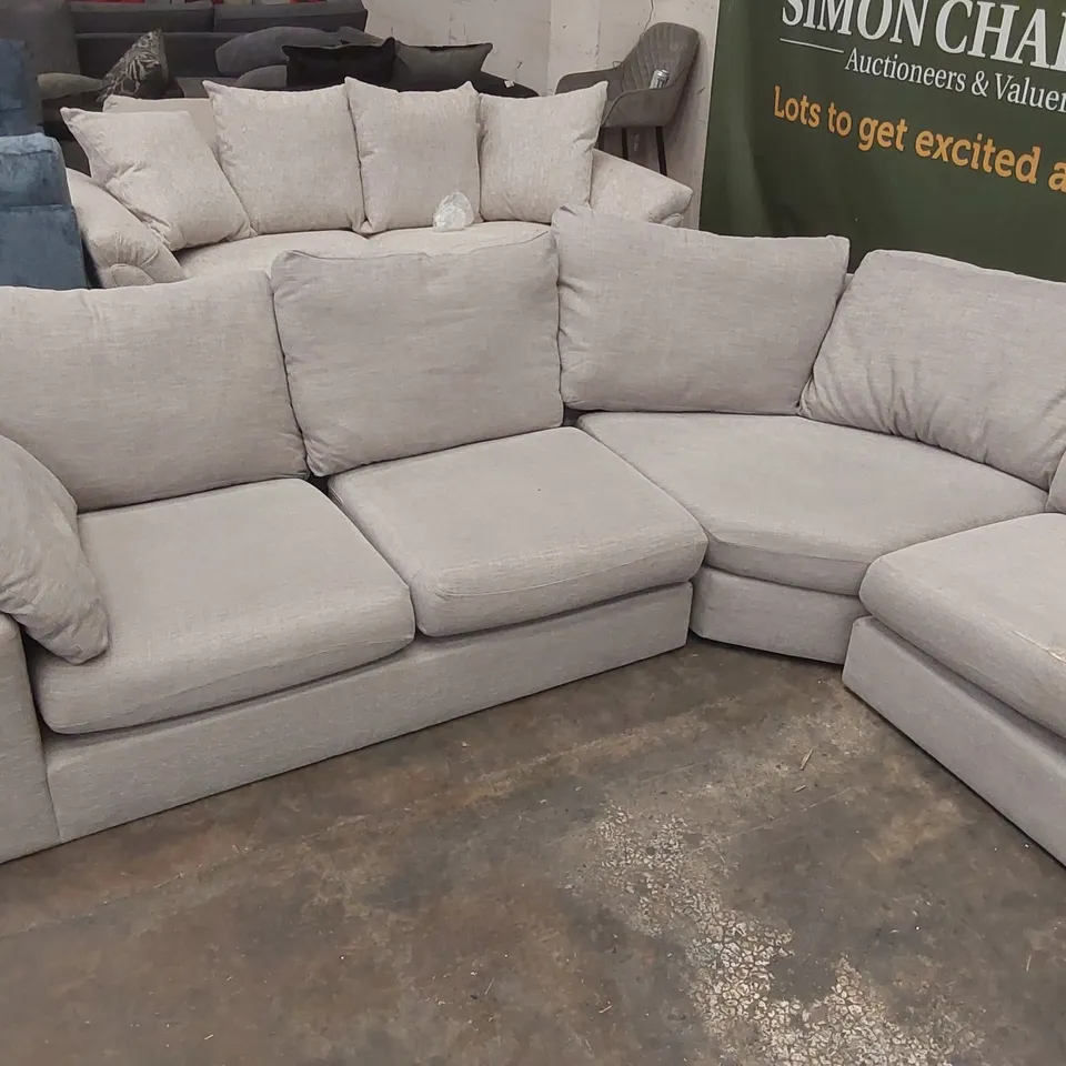 QUALITY DESIGNER LIGHT GREY FABRIC UPHOLSTERED LH CORNER SOFA 