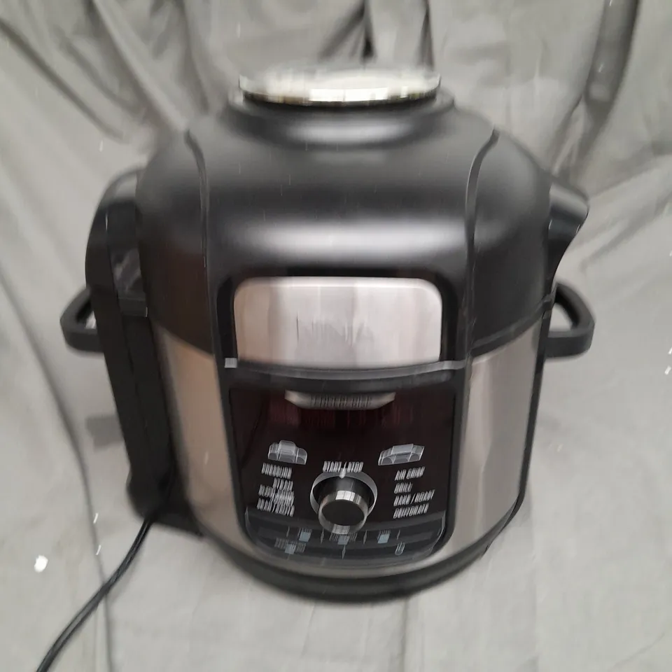 BOXED NINJA FOODI MAX MULTI-COOKER OP500UK