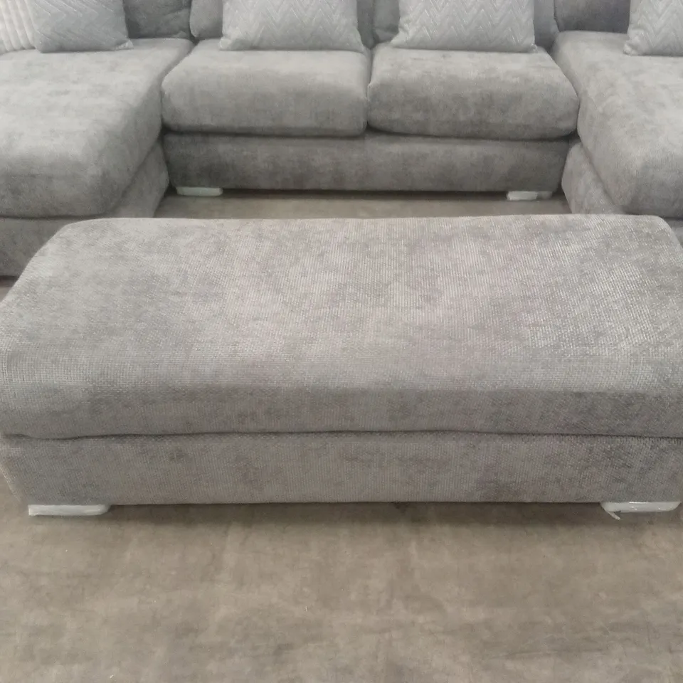 BROADGATE LARGE U-SHAPE MODULAR SOFA WITH FOOTSTOOL RRP £3399