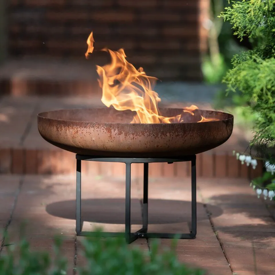 BOXED STANYON STEEL WOOD BURNING FIRE PIT