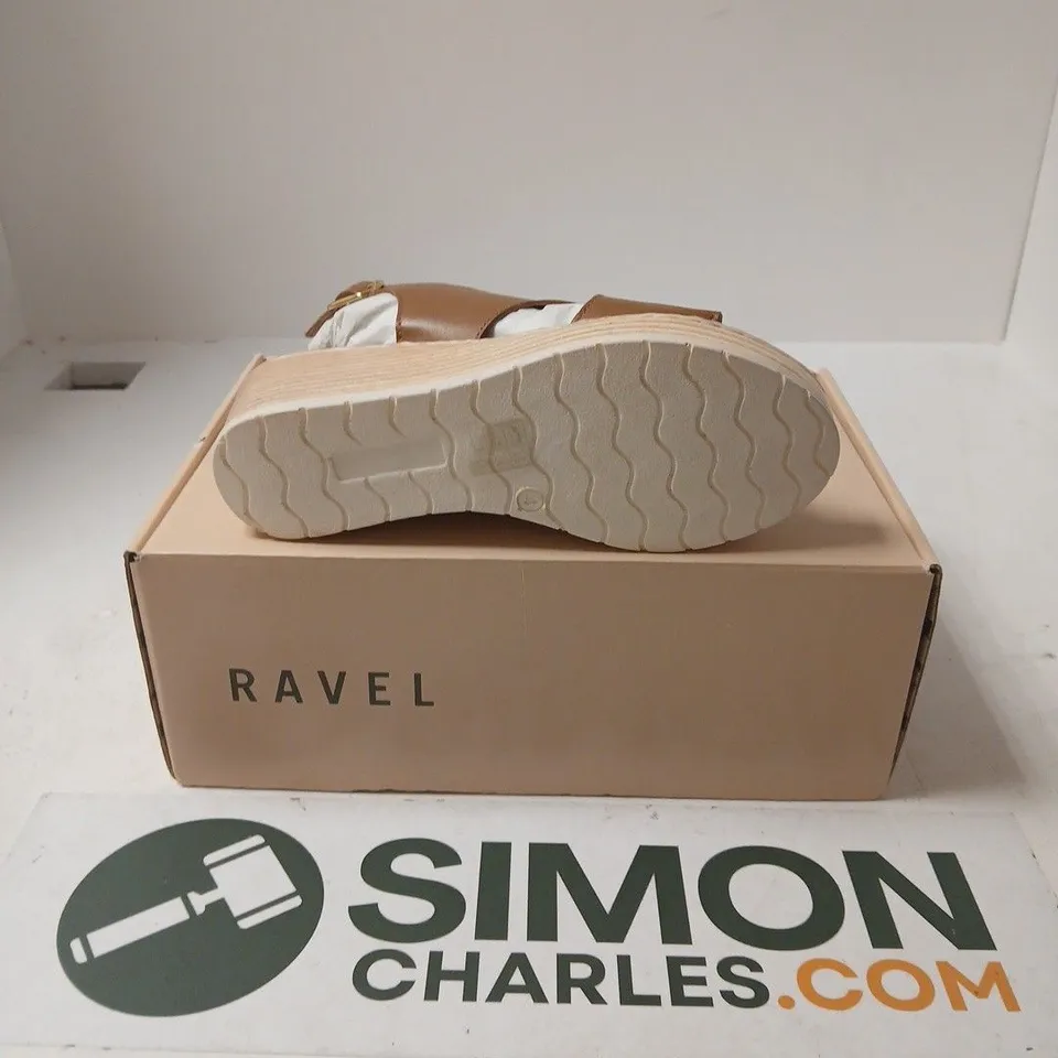 BOXED PAIR OF RAVEL BRANTON SHOES IN TAN LEATHER - UK 4