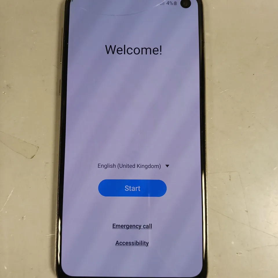 SAMSUNG GALAXY S10E SMARTPHONE