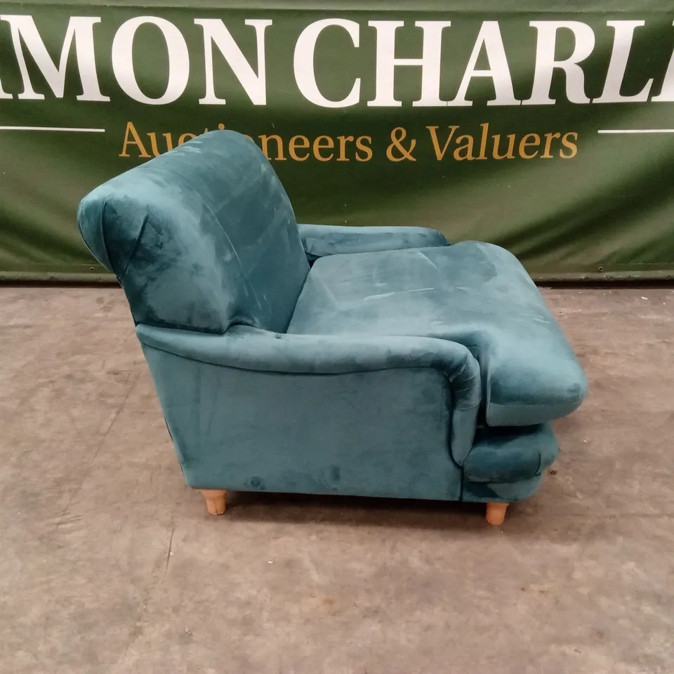 LPD HOME PLUMPTON CHAIR, PEACOCK BLUE VELVET