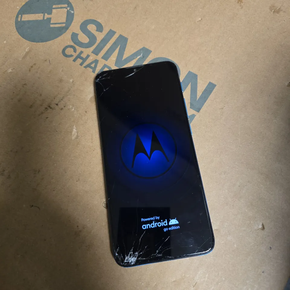 MOTOROLA SMARTPHONE – BLUE, ANDROID GO EDITION 