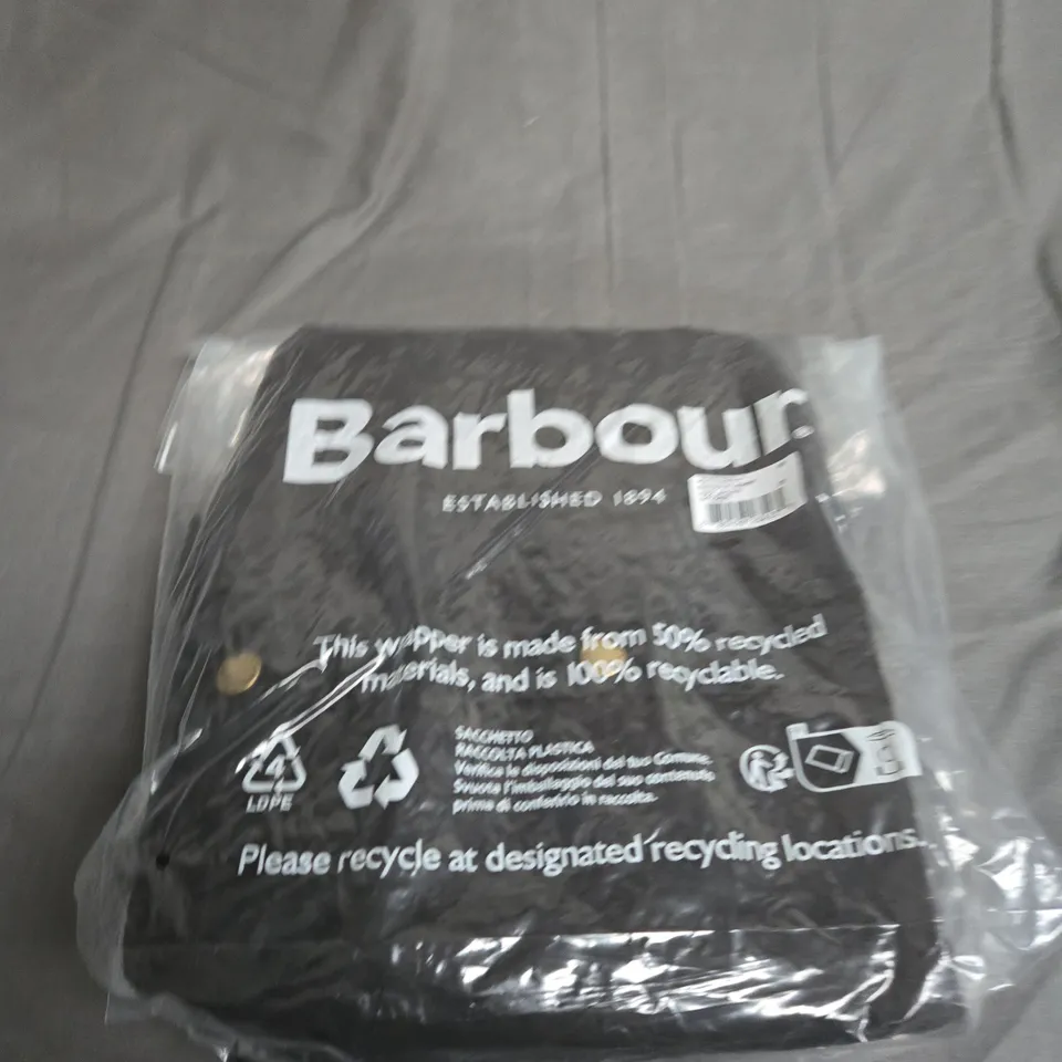 BARBOUR ASHBY WAX JACKET SIZE M