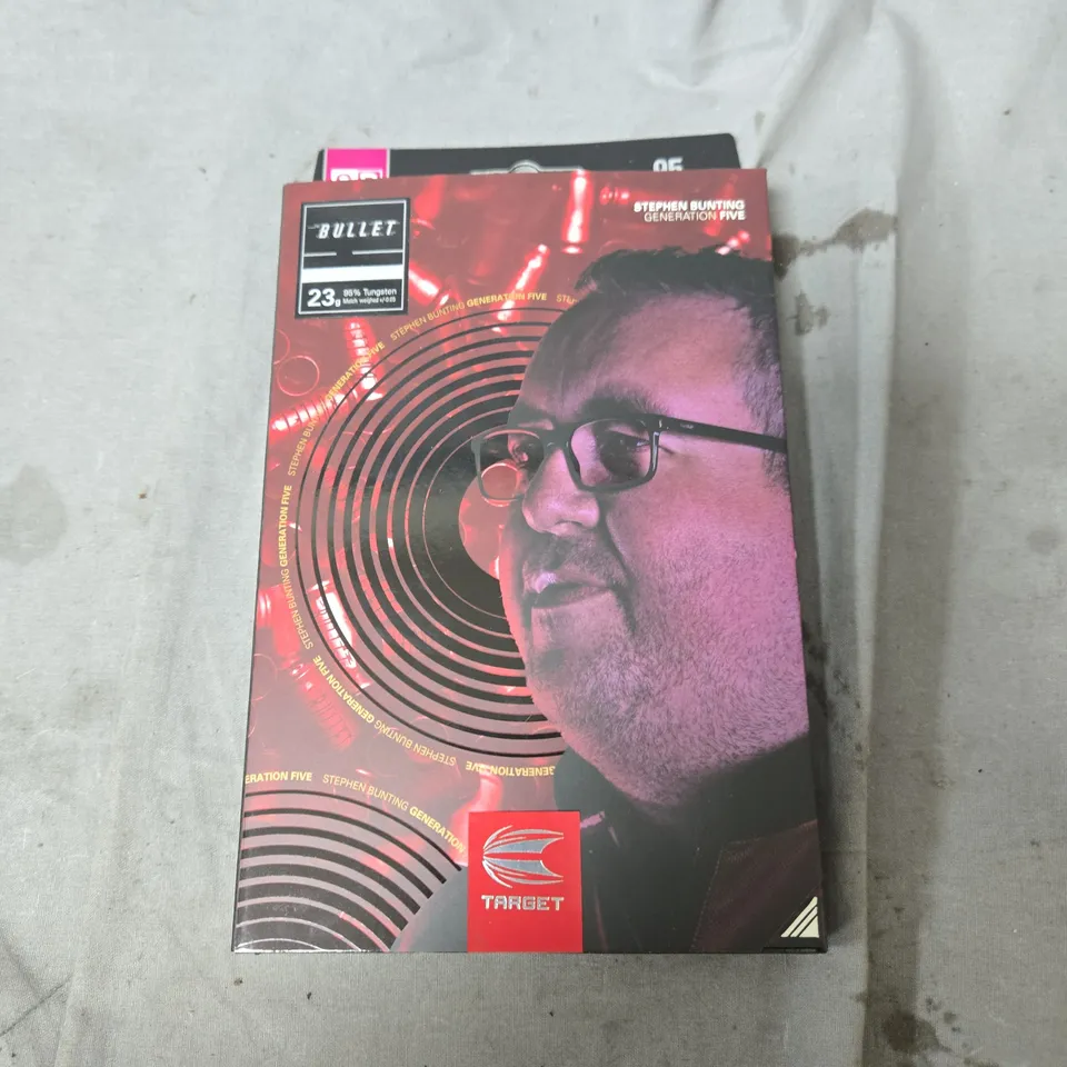 TARGET STEPHEN BUNTING GENERATION  DARTS PROMOTIONAL BOOKLET SET