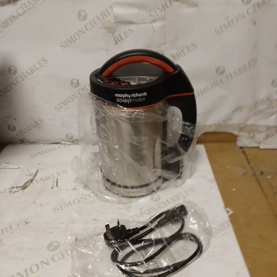MORPHY RICHARDS SOUP MAKER 