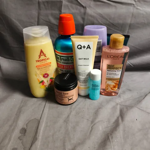 APPROXIMATEY 20 ASSORTED HEALTH AND BEAUTY PRODUCTS TO INCLUDE - Q+A OAT MILK CREAM CLEANSER - ELF TONER - SWEET BEE MAGNESIUM BUTTER - ETC