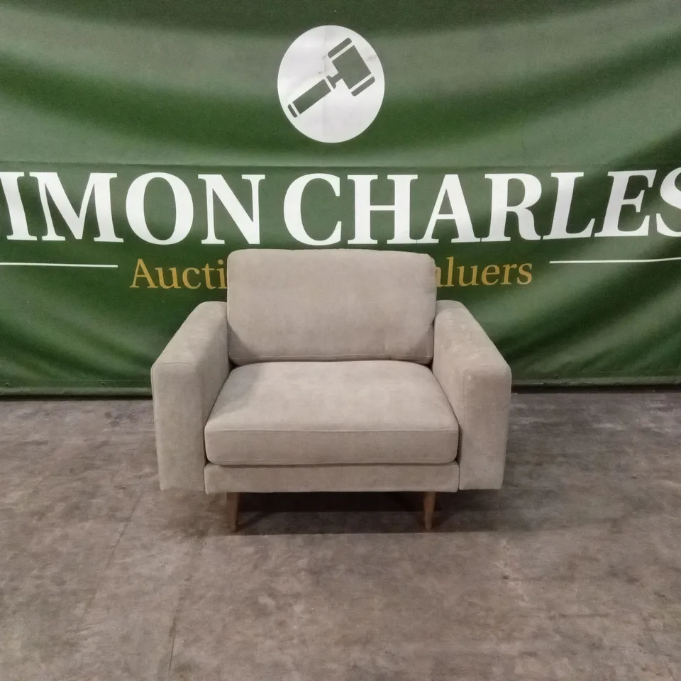 BRAND NEW SNUG BIG CHILL SAGE FABRIC SNUGGLE CHAIR