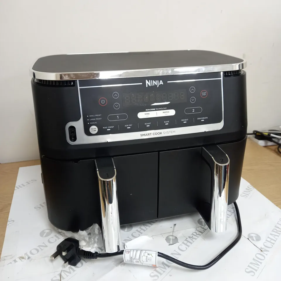BOXED NINJA DUAL AIRFRYER 