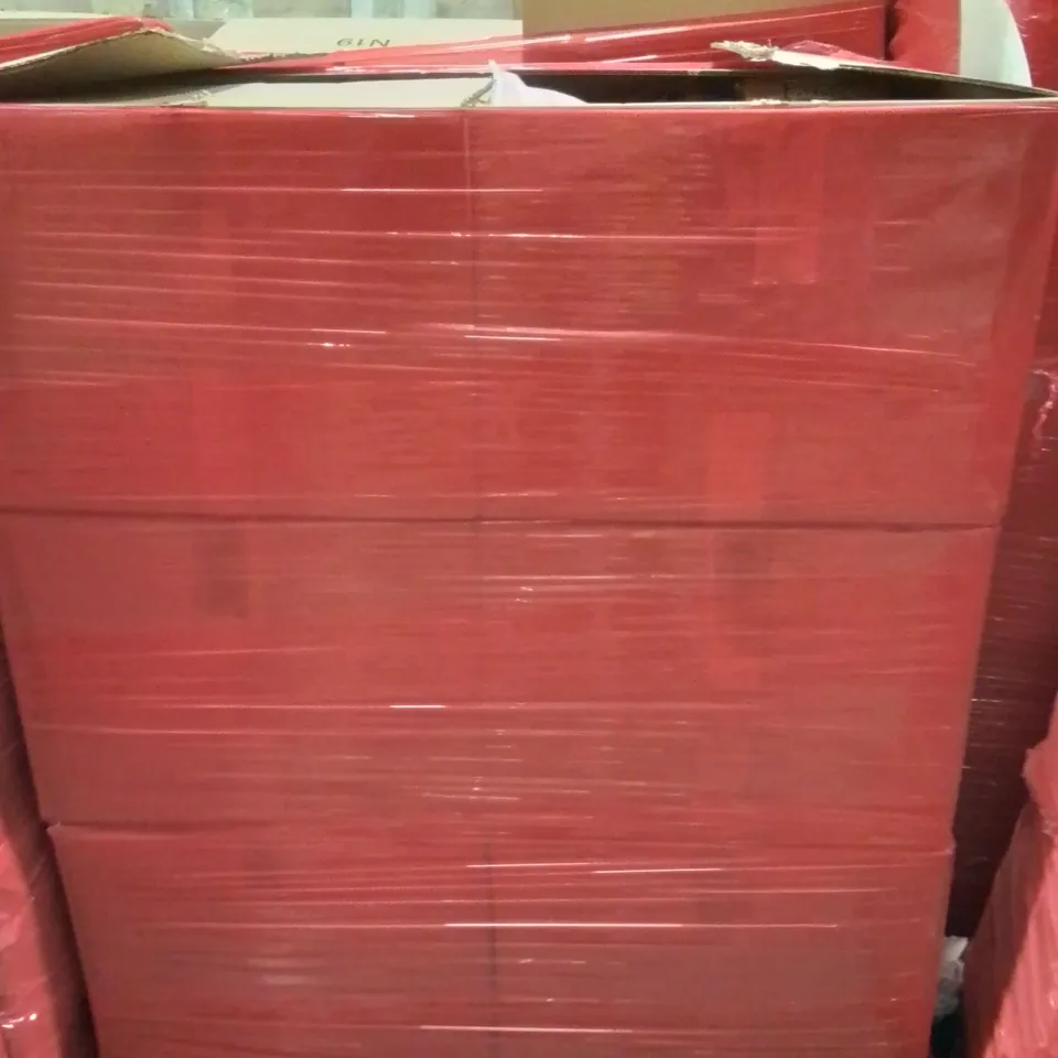 PALLET CONTAINING VARIOUS ASSORTED BOXED HOUSEHOLD ITEMS TO INCLUDE: GUESS GAMES, BABY FOOD CONTAINERS,  PET LIFE JACKETS, SOCKS ETC.