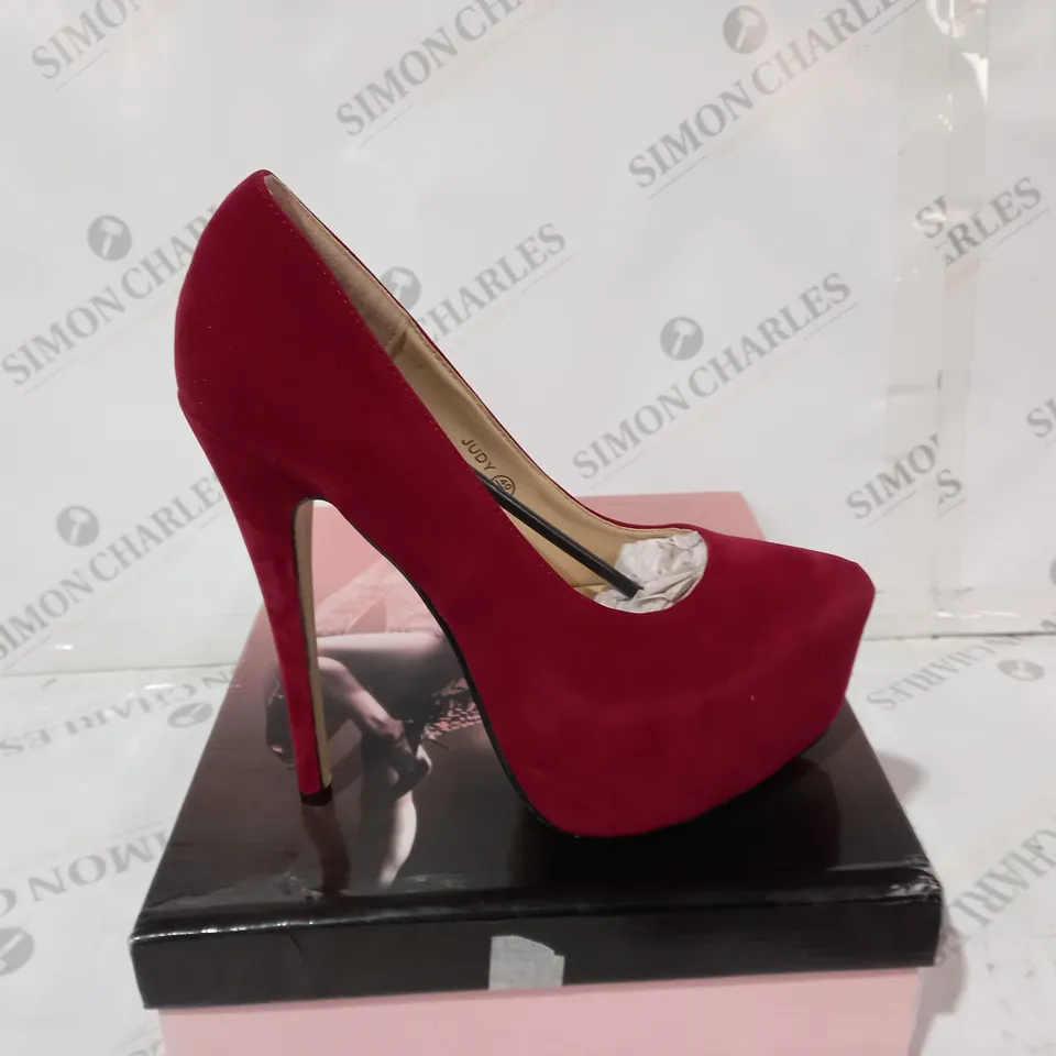 CORE COLLECTION JUDY BURGUNDAY SUEDE SIZE 7