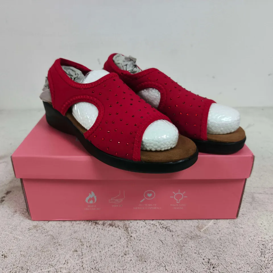 DR LIGHTFOOT JENNY RED SANDALS - 3