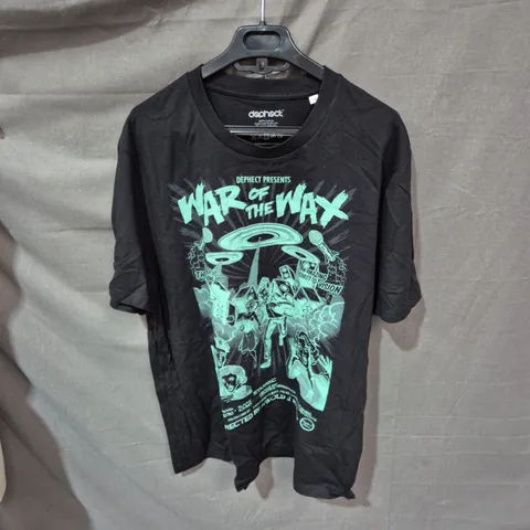 BLACK T-SHIRT WITH WAR OF THE WAX GRAPHIC – XL (MEN)