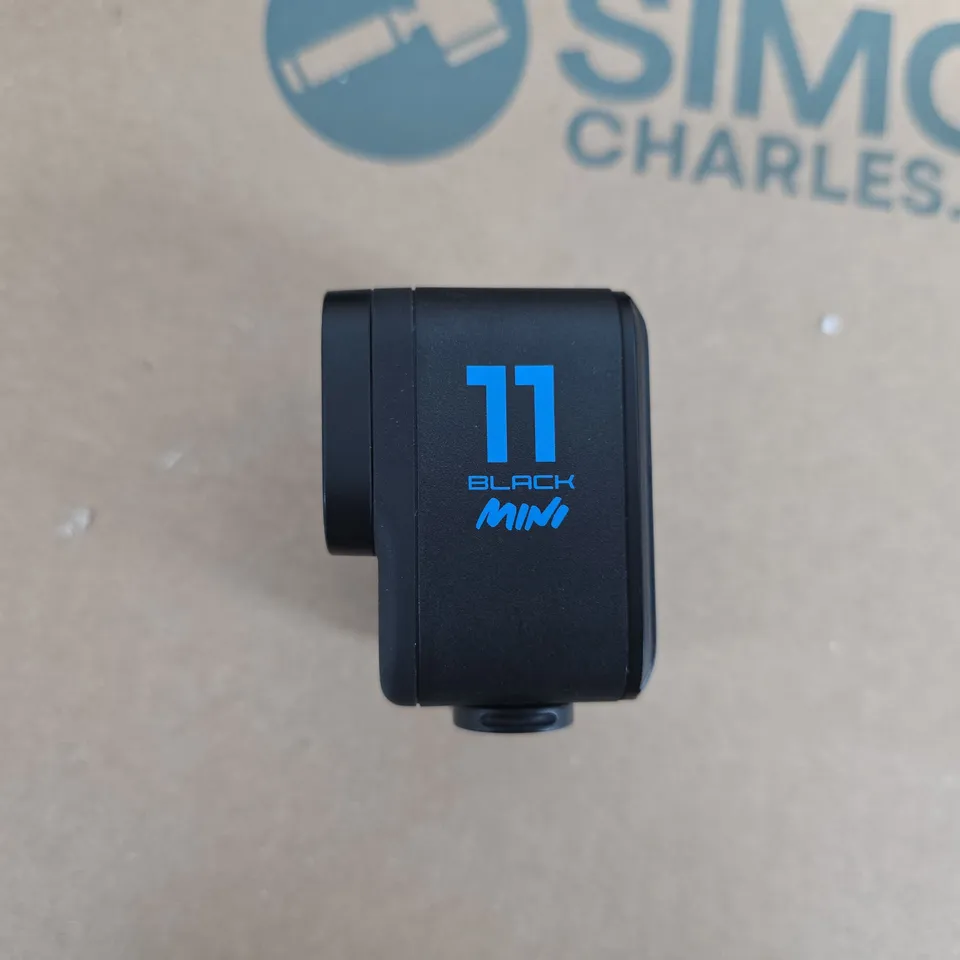 GOPRO HERO11 BLACK MINI ACTION CAMERA 