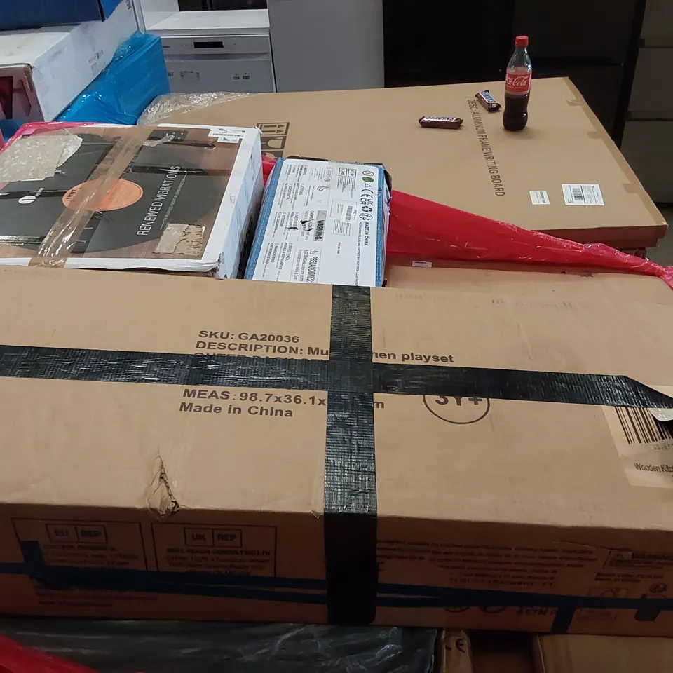 PALLET OF ASSORTED CONSUMER PRODUCTS TO INCLUDE: STEAM CLEANER, RECORD PLAYER, KID'S PLAYSET, WOODEN KITCHEN PLAYSET ECT