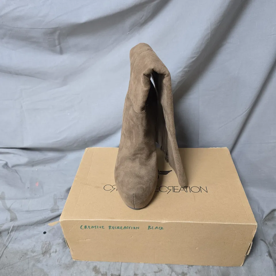 PRIMADONNA COLLECTION WOMEN'S SUEDE KNEE-HIGH BOOT, TAUPE SIZE 36