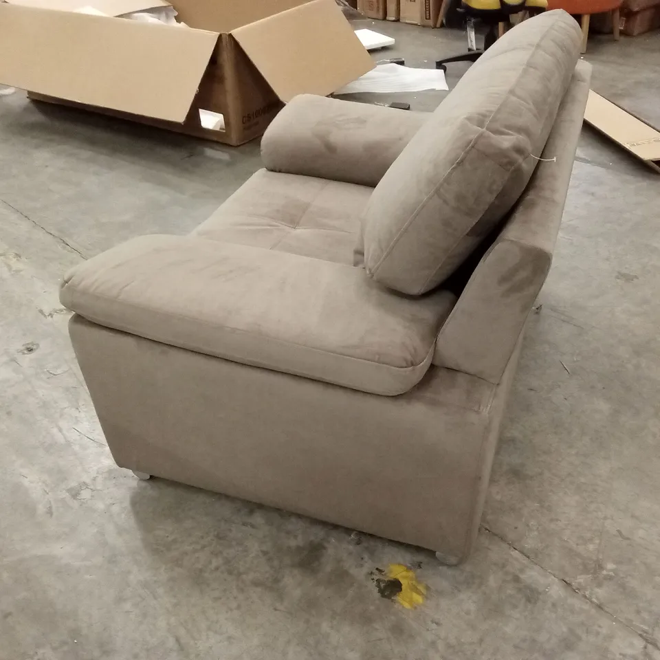 KANSAS ARMCHAIR, BEIGE CLASSIC VELVET