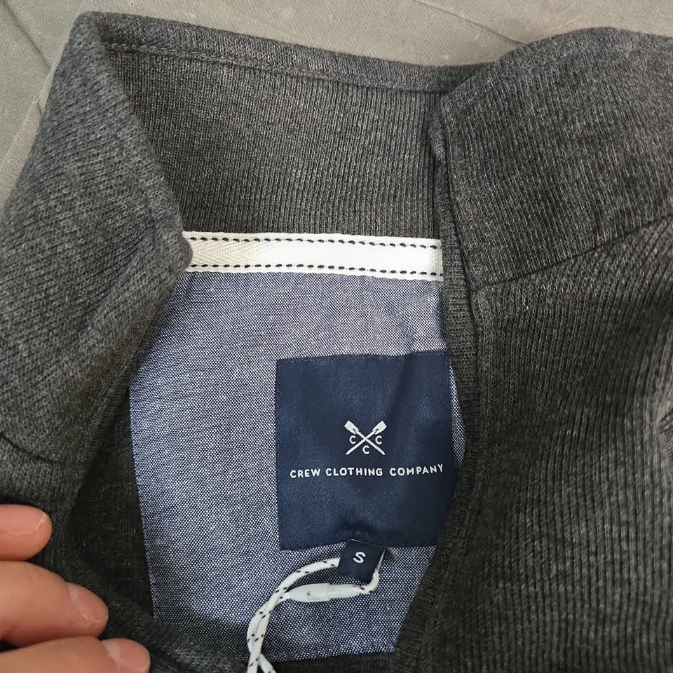 CREW CLOTHING COMPANY HALF-ZIP KNIT JUMPER – DARK GREY, UK SIZE S
