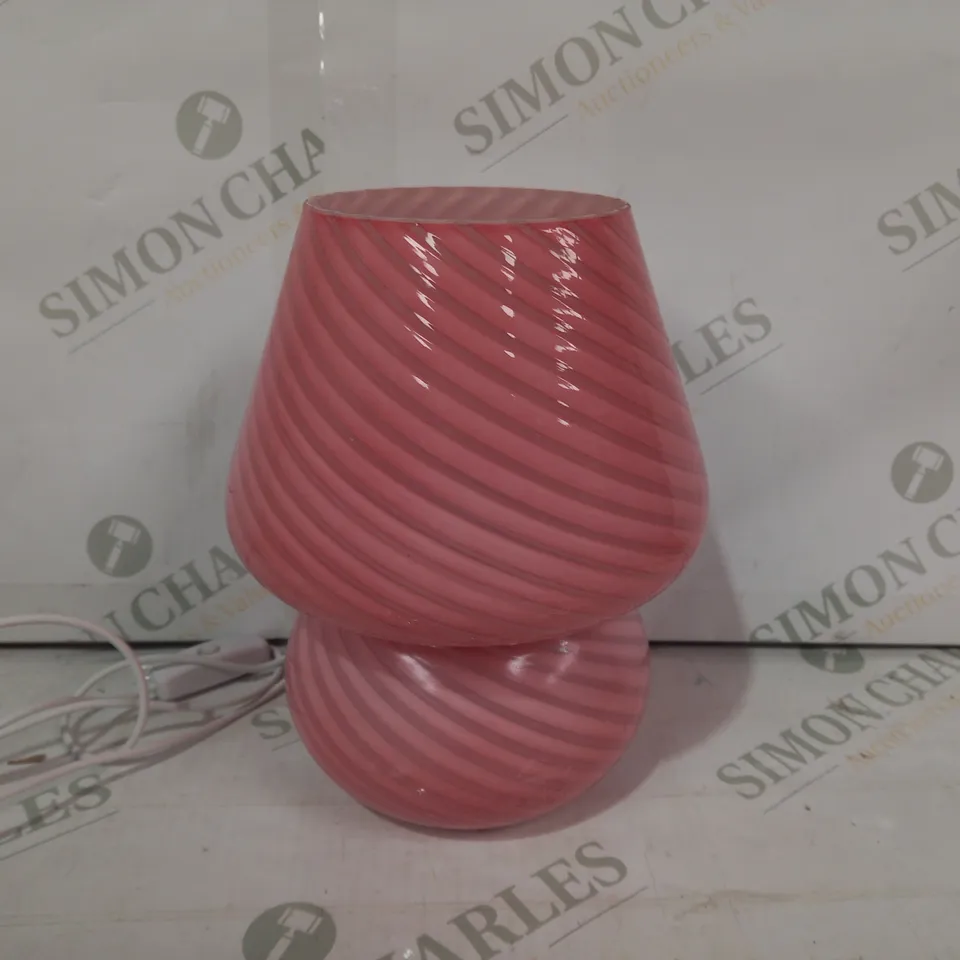 UNBRANDED USB LAMP IN PINK