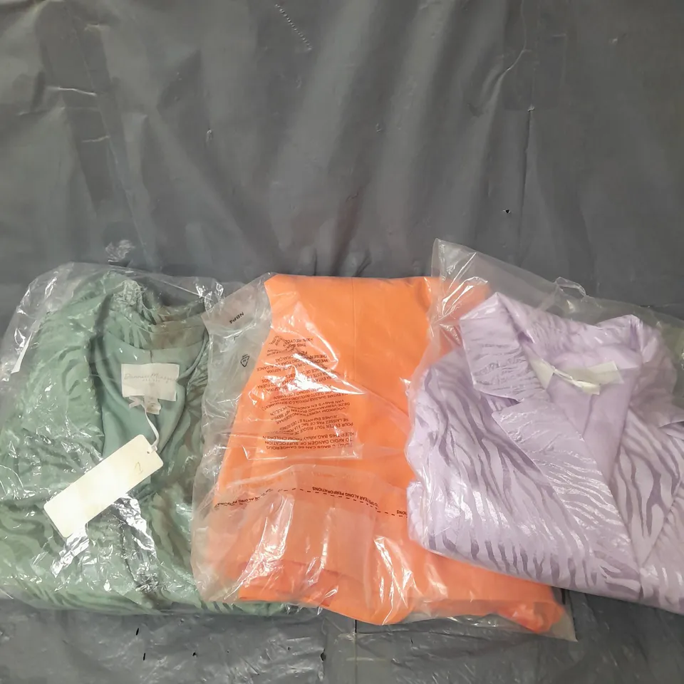 BOX OF APPROXIMATELY 10 DANNII MINOGUE BLAZER JACKETS IN VARIOUS COLOURS AND SIZES