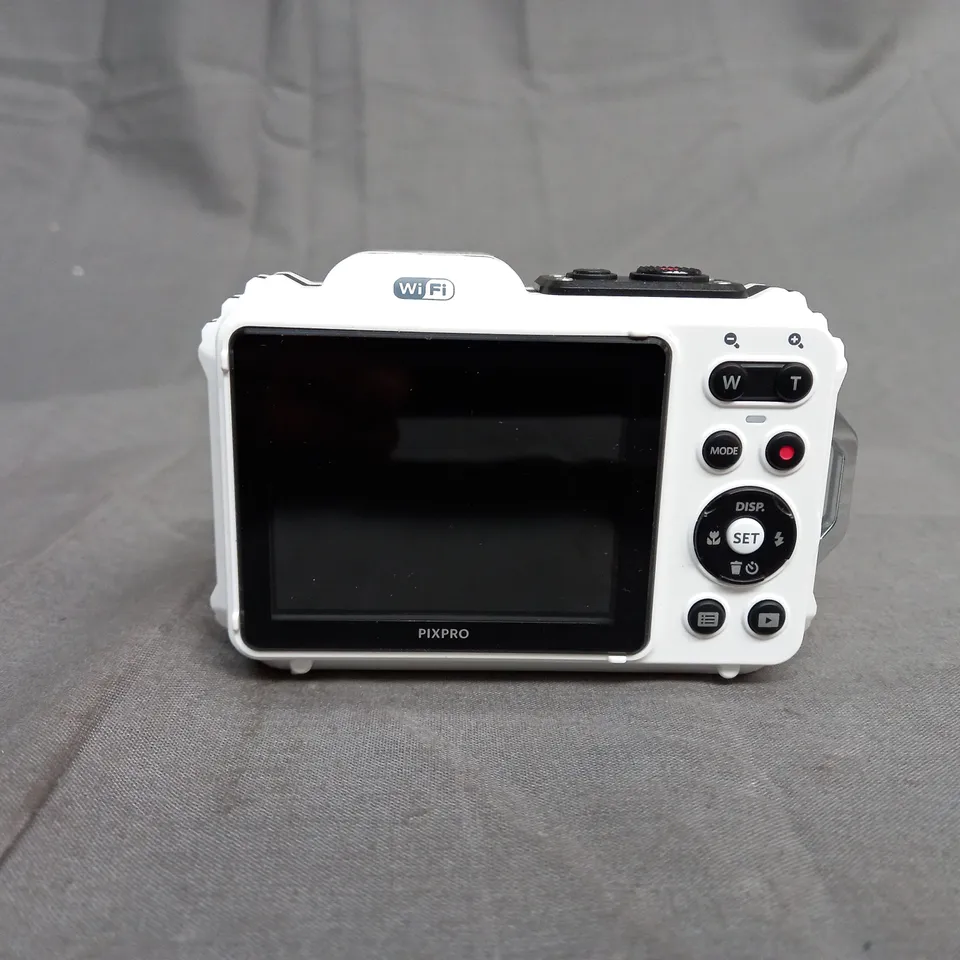 KODAK PIXPRO WPZ2 DIGITAL CAMERA 