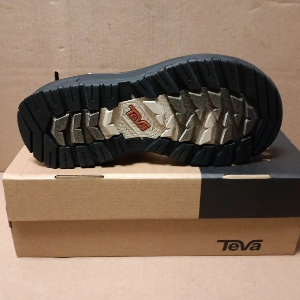 TEVA WOMEN'S SANDALS - UK 6 (US 8, EU 39) MULTICOLOUR STRAPS