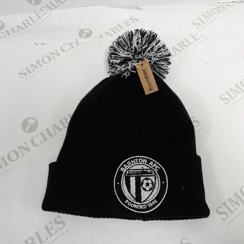 BEECHFIELD BARTON AFC HAT IN BLACK