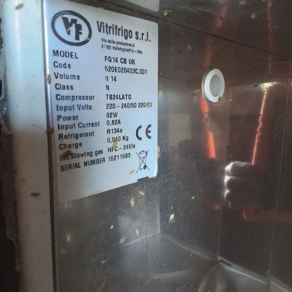 VITRIFRIGO COUNTER TOP MILK FRIDGE 240V Model FG14CBUK