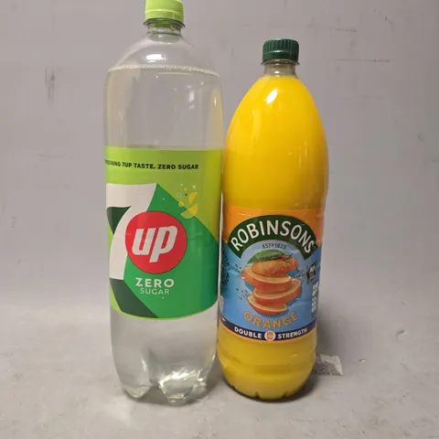 APPROXIMATELY 3 ASSORTED DRINK ITEMS TO INCLUDE - 7UP & ROBINSONS ORANGE