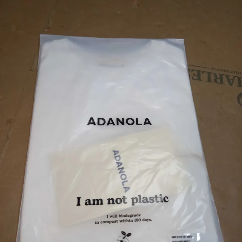 ADANOLA SHORT SLEEVE TOP SIZE S