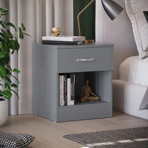 BOXED MAYBERY 1 DRAWER BEDSIDE TABLE WITH OPEN SHELF, BEDROOM STORAGE - GREY