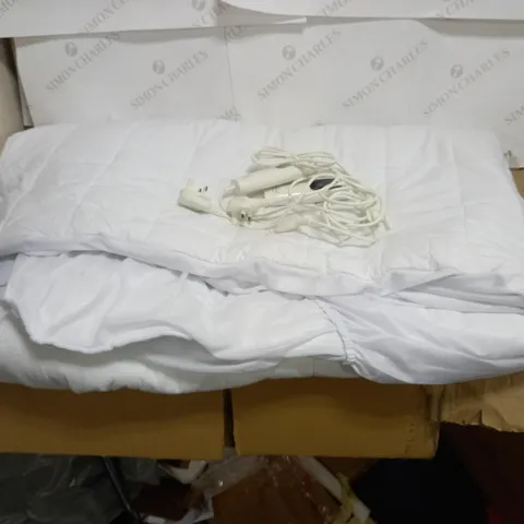 DREAMLAND HEATED MATTRESS PROTECTOR