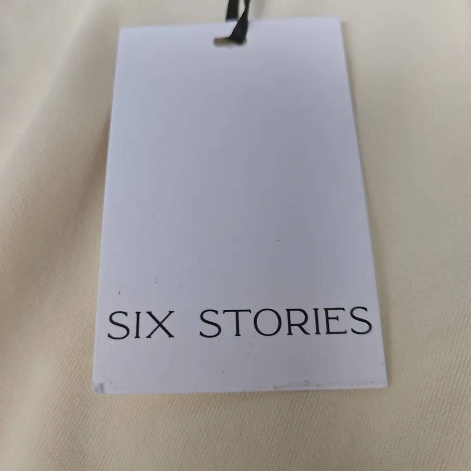 SIX STORIES IVORY ONE-SHOULDER DRAPE STRETCH BRIDESMAID DRESS – UK SIZE 10