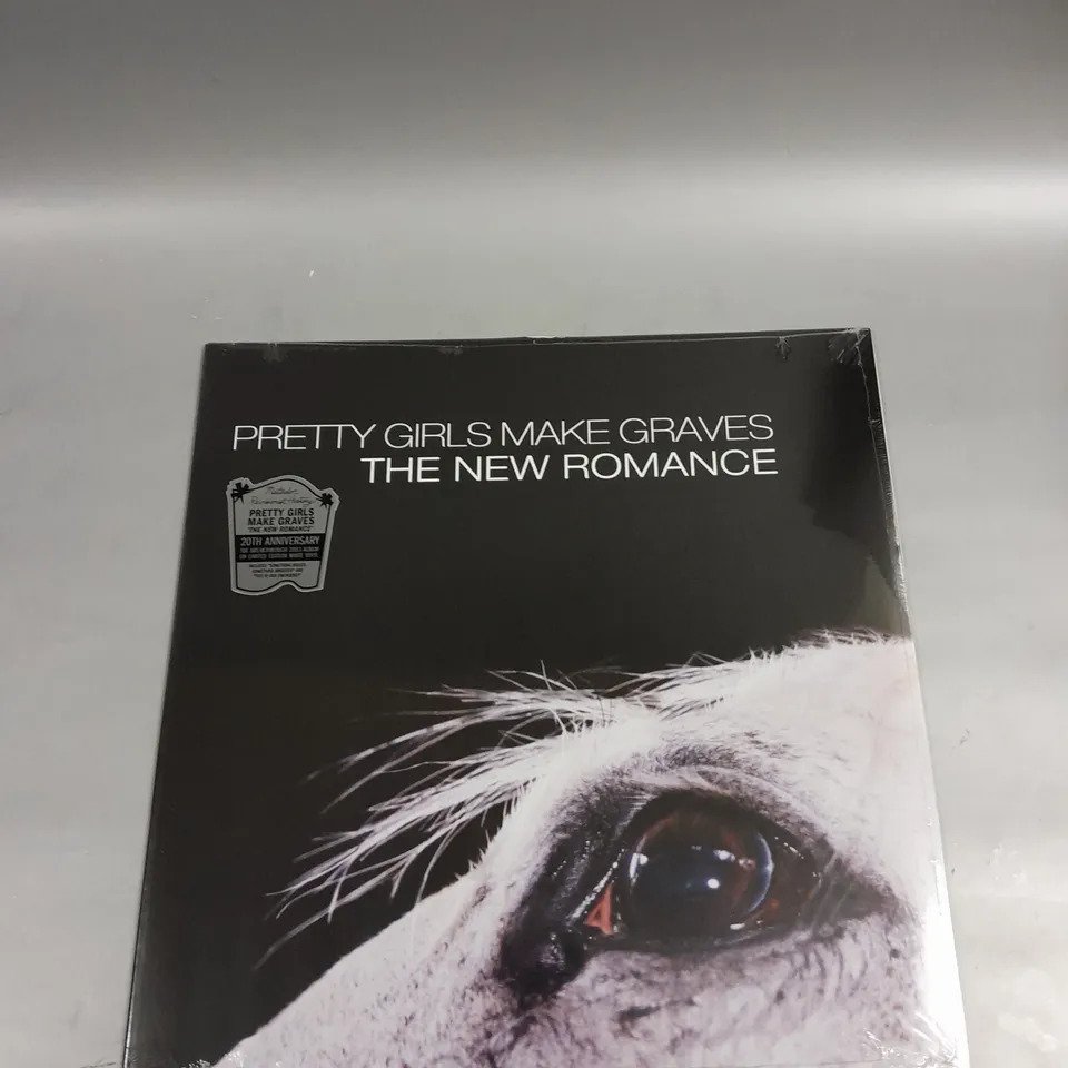 SEALED PRETTY GIRLS MAKE GRAVES - THE NEW ROMANCE VINYL 