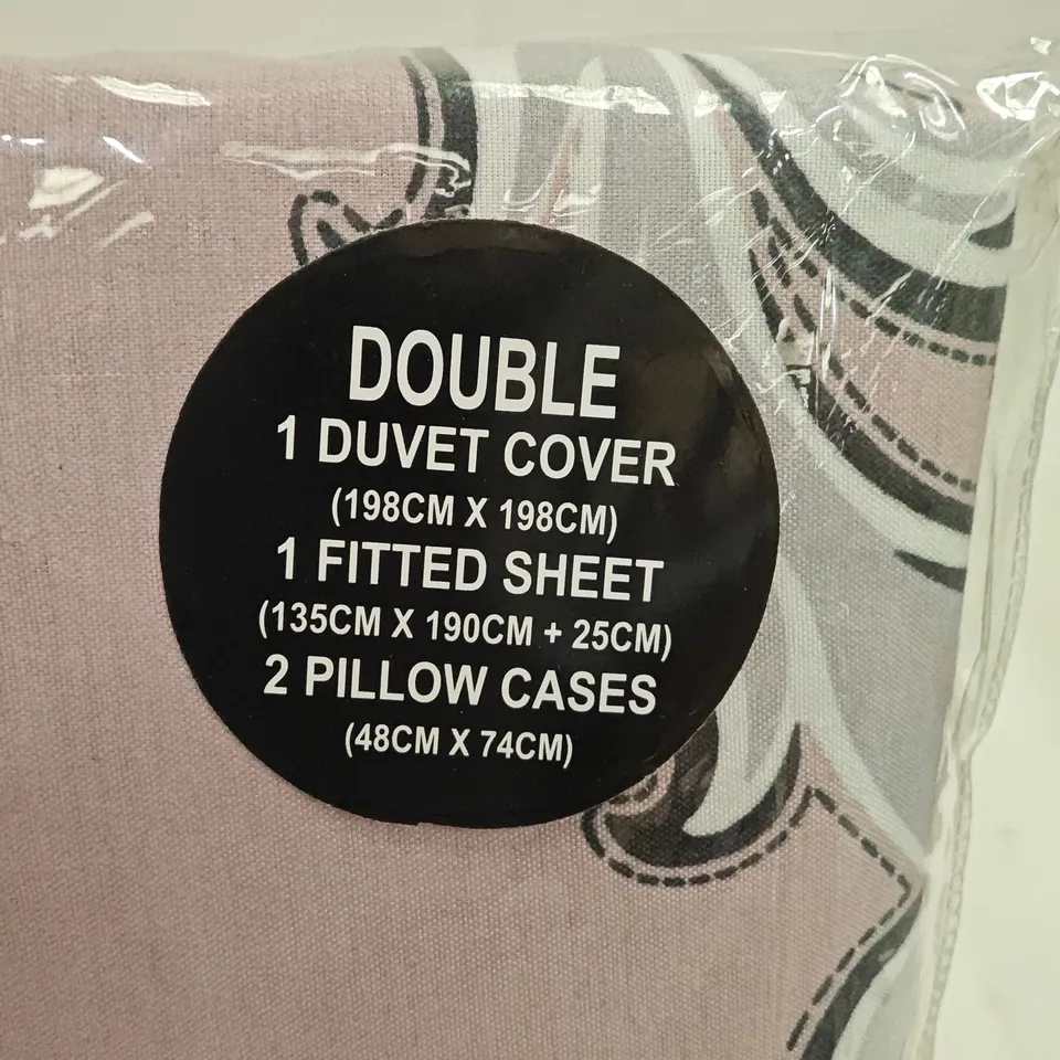THE EXQUISITE PANACHE RANGE COMPLETE BEDDING SET – DOUBLE BY RICCARDO VALERIA (PINK)