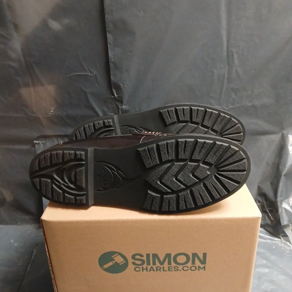 BERSHKA BROWN LEATHER LOAFERS – MEN'S DRESS SHOES UK 10