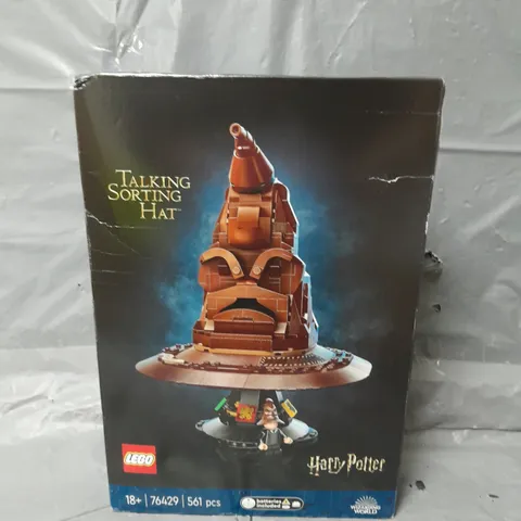 BOXED LEGO HARRY POTTER TALKING SORTING HAT - 76429