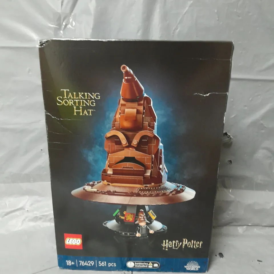 BOXED LEGO HARRY POTTER TALKING SORTING HAT - 76429 RRP £89.99