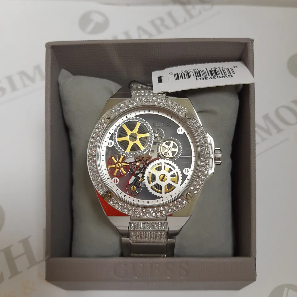 GUESS BIG REVEAL STAINLESS STEEL MENS WATCH RRP £249