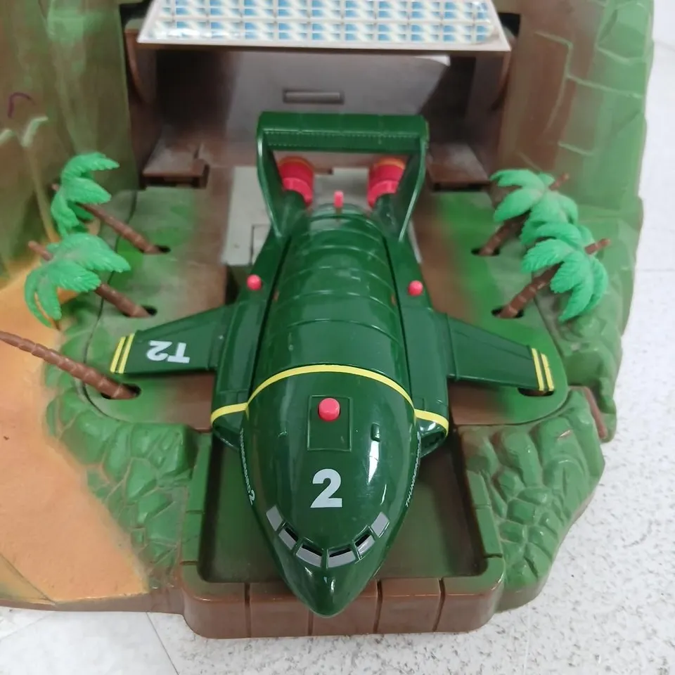 THUNDERBIRDS TRACY ISLAND PLAYSET – BOXED WITH THUNDERBIRD 1, 2 & 4 AND LADY PENELOPES CAR
