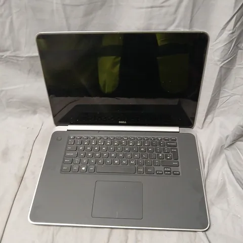 DELL LAPTOP – SILVER CHASSIS, CLAMSHELL DESIGN. DELL PRECISION M3800