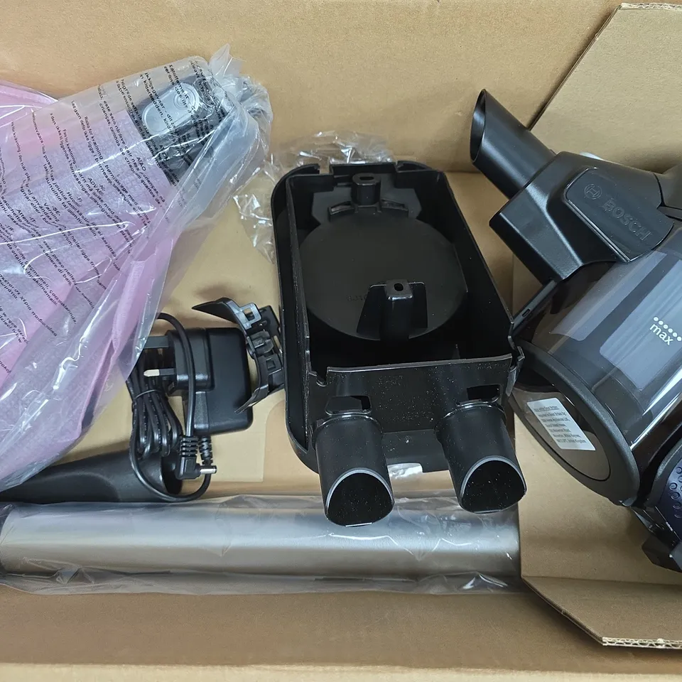 BOXED BOSCH UNLIMITED 6 BBS611GB 30 MINS RUNTIME, CORDLESS VACUUM CLEANER