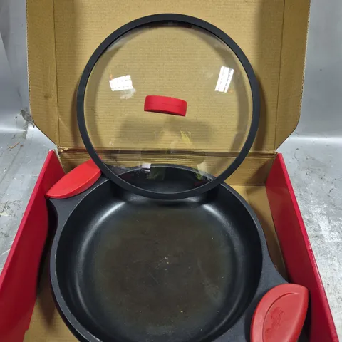 BOXED CASTEY INDUCTION COLLECTION SHALLOW CASSEROLE DISH