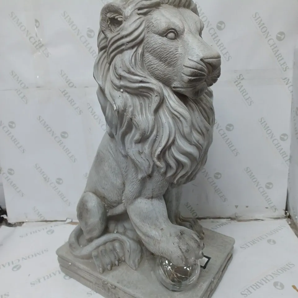 BOXED MY GARDEN STORIES LION SCULPTURE
