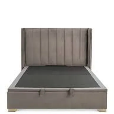 BOXED DAKOTA KING SIZE VELVET LIFT UP STORAGE BED FRAME - GREY (5 BOXES)