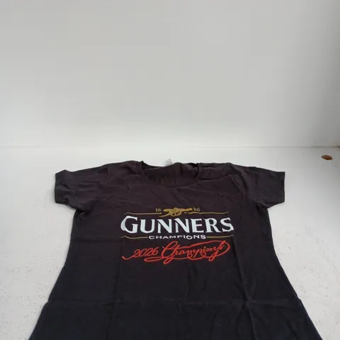 GUNNERS 2026 CHAMPIONS BLACK T SHIRT LADIES MEDIUM